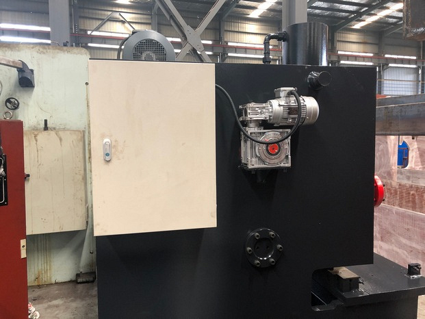 Гидравлические гильотинные ножницы KSM 6/2500