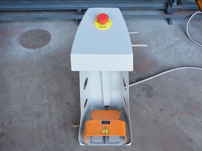 Гидравлический листогиб W62Y 2500x4.0