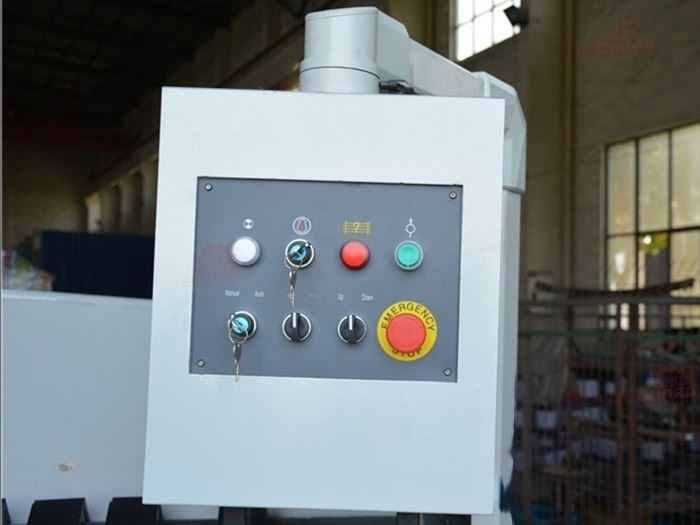 Гидравлический листогиб W62Y 2500x4.0