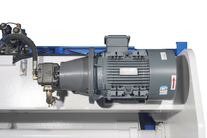 Листогибочный гидравлический пресс с ЧПУ TP10S MetalTec HBM