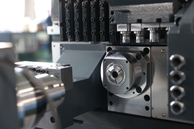 Автоматы продольного точения IRONMAC ISL-325 и ISL-326