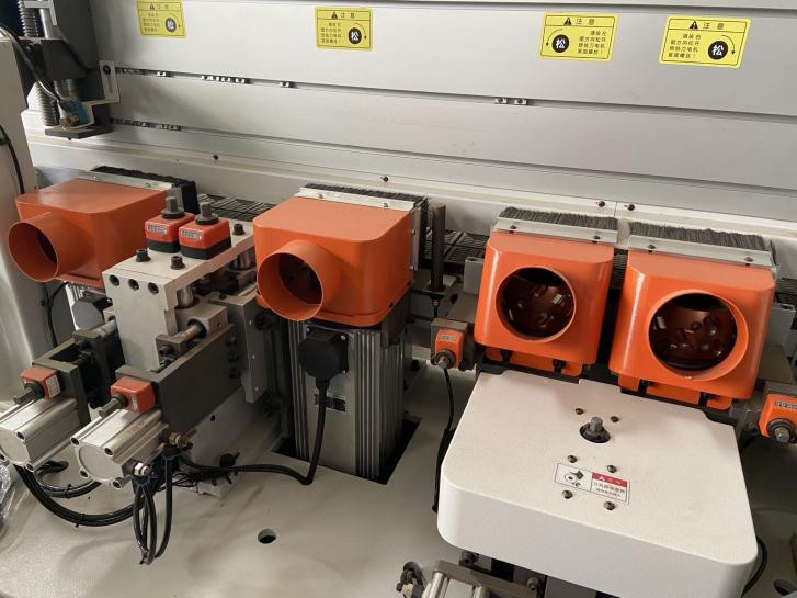 Кромкооблицовочный автоматический станок HOLD HD313