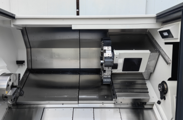 Токарный обрабатывающий центр модели BLIN BL-S300Y