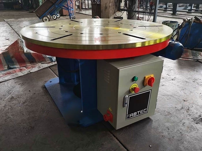 Поворотный сварочный стол HBT50