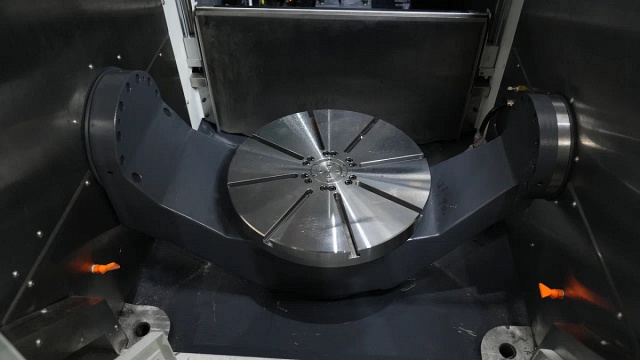 Фрезерный обрабатывающий центр IRONMAC IMU-5X 400 PRO