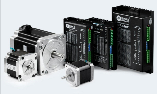 Автоматический сверлильно-присадочный центр с ЧПУ Beaver SWIFT Turbo 1200-HС