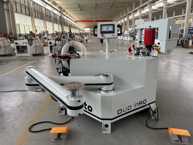 Автоматический кромкооблицовочный станок Filato DUO PRO