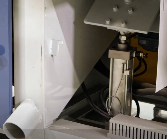 Автоматические прессы для сращивания по длине Beaver. Серия PSK 3100А (6000A) PSK 9000А