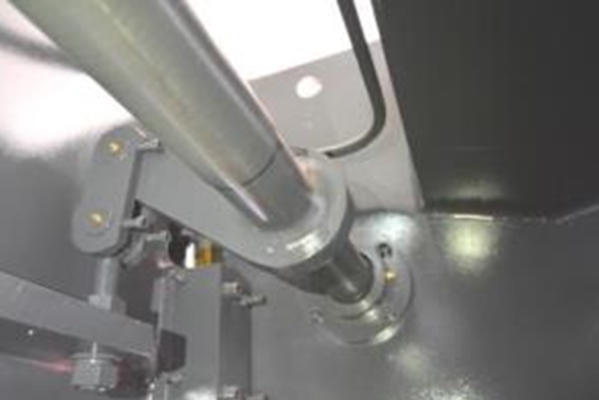 Вертикальный листогибочный пресс Metal Master серии HPJ 30160 с ЧПУ E22