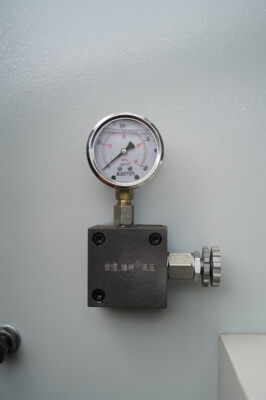 Листогибочный пресс Metal Master HPJ 2563N c ЧПУ E22