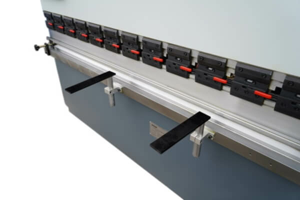 Листогибочный пресс Metal Master HPJ 2040 N c ЧПУ E22