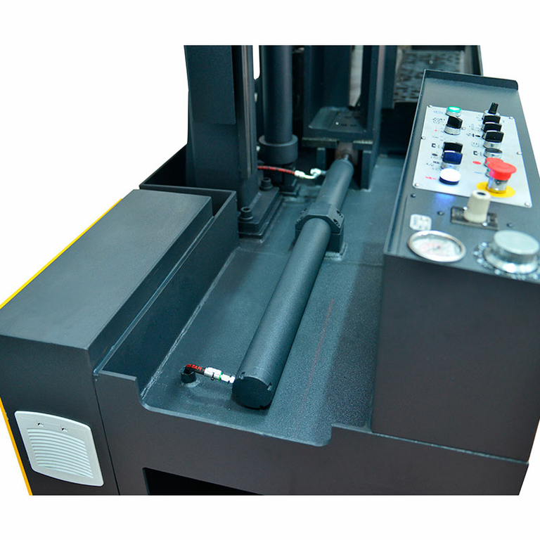 Ленточнопильный станок Beka-Mak BMSY 460C