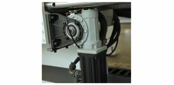 Форматно-раскроечный центр KDT KS-828C