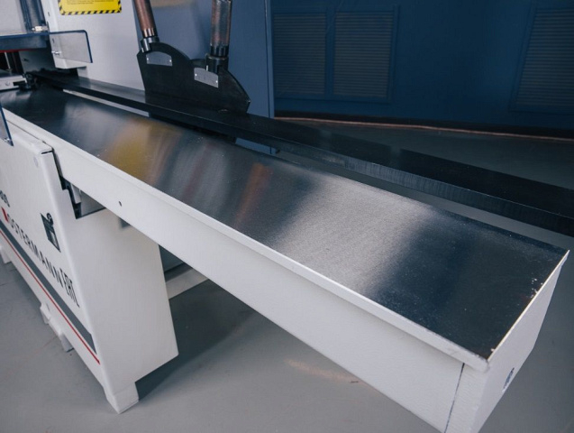 Четырехсторонний продольно-фрезерный станок OSTERMANN 180S