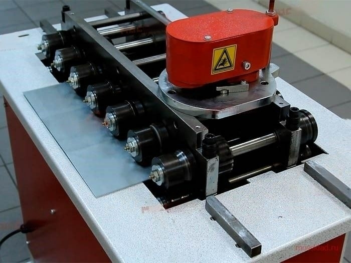 Фальцепрокатный станок EKM-10 3.1