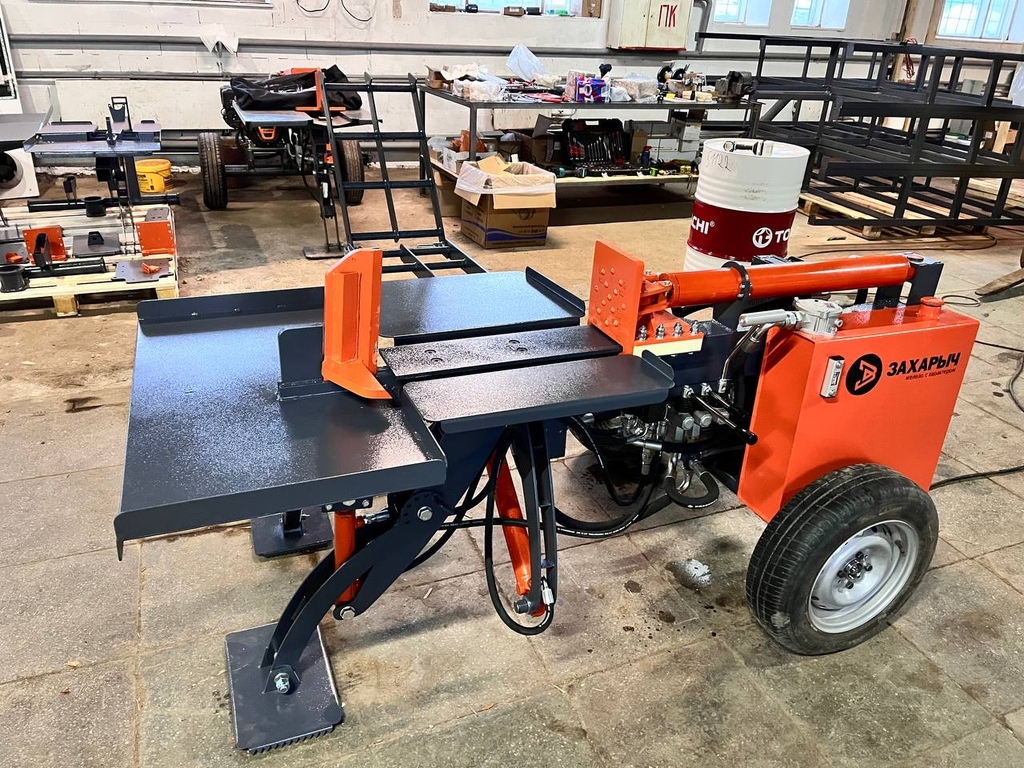 Бензиновый дровокол Захарыч 9 тонн 20 л.с.
