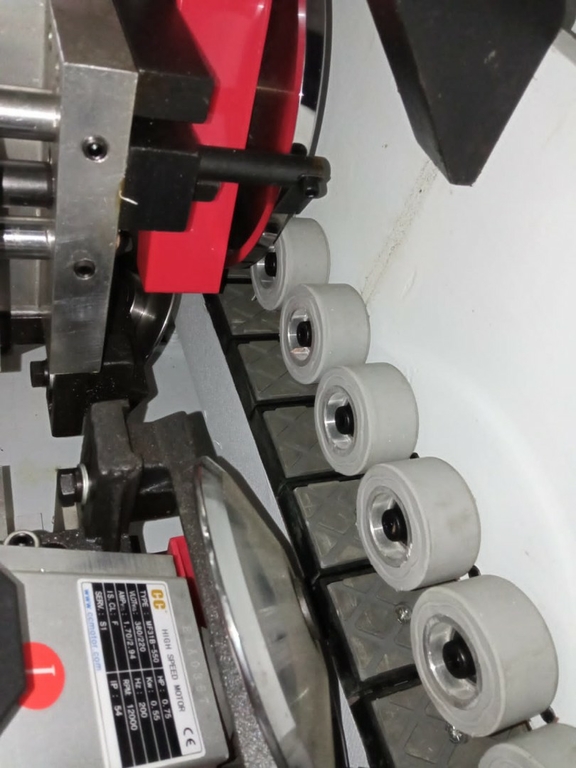 Кромкооблицовочный станок Ltt MF367А