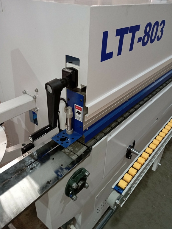Кромкооблицовочный автоматический станок LTT 803