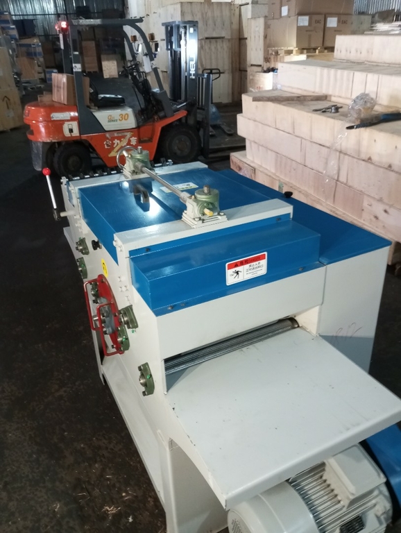 Многопильный станок