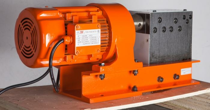 Устройство для вырубки седловин на трубах Stalex PTN12U