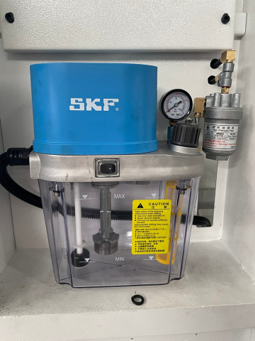 Токарный центр с противошпинделем SPECTR TH-2500SY / 1000