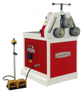 Профилегибочная электромеханическая машина AKYAPAK APK 30