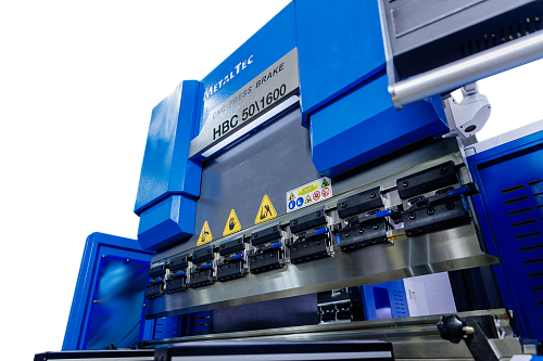 Листогибочные гидравлические прессы с ЧПУ ESA630S MetalTec HBC