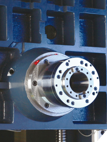 Горизонтально-фрезерный центр SPECTR MHM-800