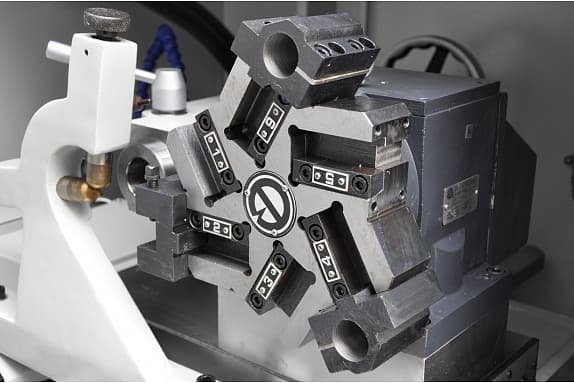 Токарный станок JCK-1630F CNC с ЧПУ FANUC 0I (JCK-1630F CNC)