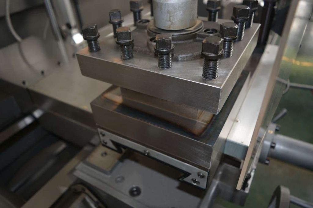 Токарный станок JCK-1830 CNC c ЧПУ Siemens 808DA (JCK-1830 CNC)