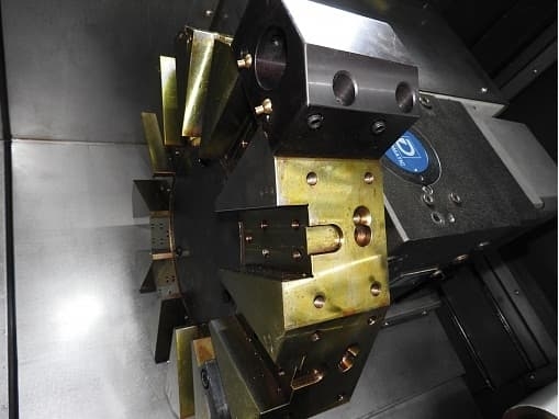 Токарный станок  JCK-28S CNC ЧПУ SIEMENS 828D (JCK-28S CNC)