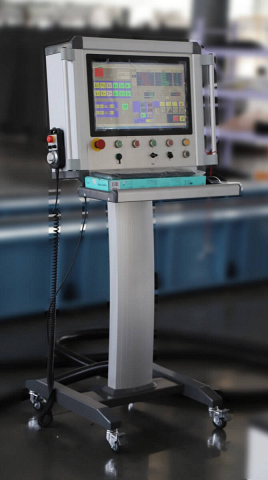 Пятиосевой обрабатывающий центр с ЧПУ QUADRO ONYX SM