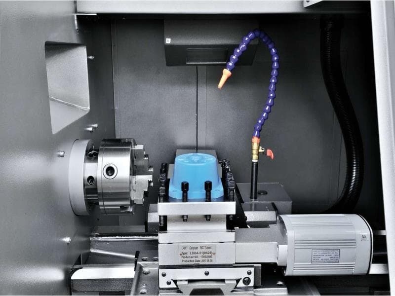 Токарный станок JSK-1630 CNC c ЧПУ Siemens (JSK-1630 CNC)