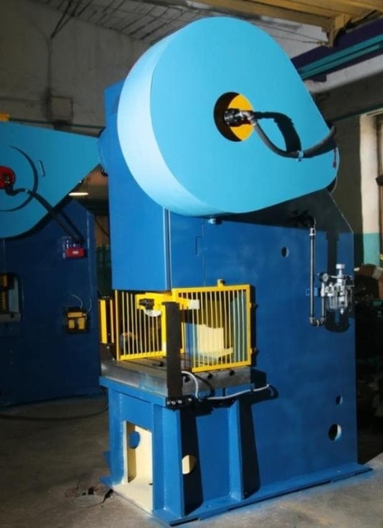 Пресс механический КД2124К, КД2324