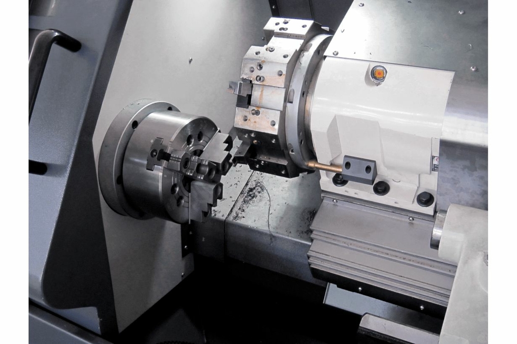 Токарный станок с ЧПУ JET KDCK-25F CNC (Fanuc 0i, гидрав. патрон, 3000 об/мин, деталеуловитель)