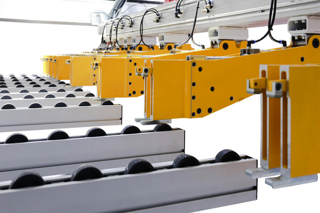 Раскроечный центр с задней загрузкой Nanxing NPL-330HG