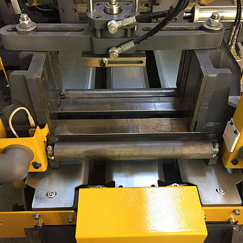 Автоматический ленточнопильный станок KESMAK KMS 280