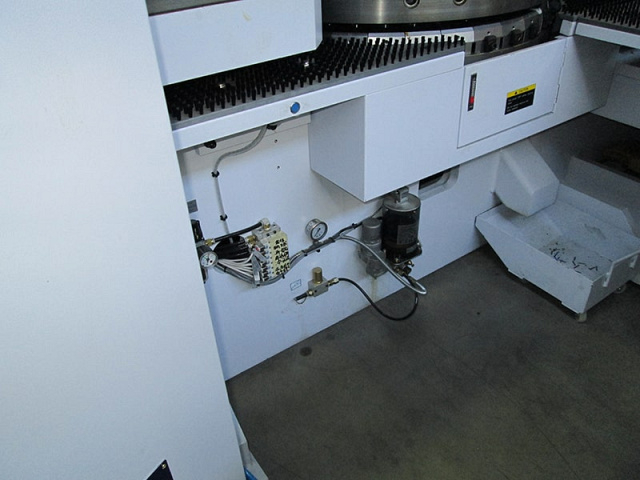 Координатно-пробивные прессы SMD Nisshinbo HPС