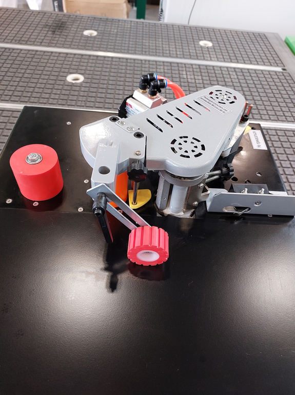 Кромкооблицовочный станок DELTAMACHINERY DM-105 Practic