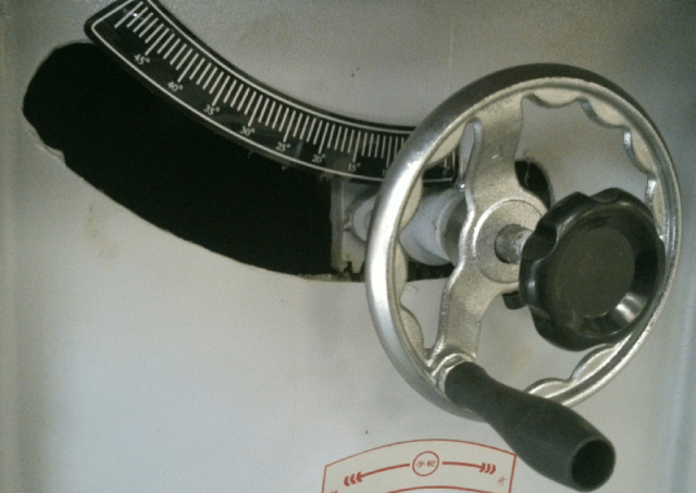 Круглопильный станок с торцовочной кареткой EcoWood S 350К