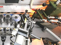 Кромкооблицовочный автоматический станок BJD F770JSR