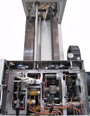 Универсальный горизонтально-расточный станок IRONMAC IH-130 NC