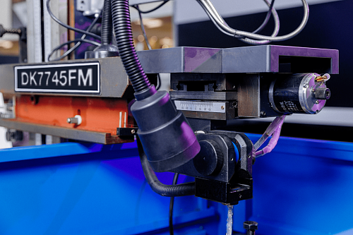 Электроэрозионный проволочно-вырезной станок MetalTec DK 7745FМ