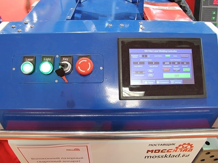 Волоконно-лазерный сварочный аппарат MFKY-W-HW1000-C 1кВт Raycus с механизмом подачи проволоки