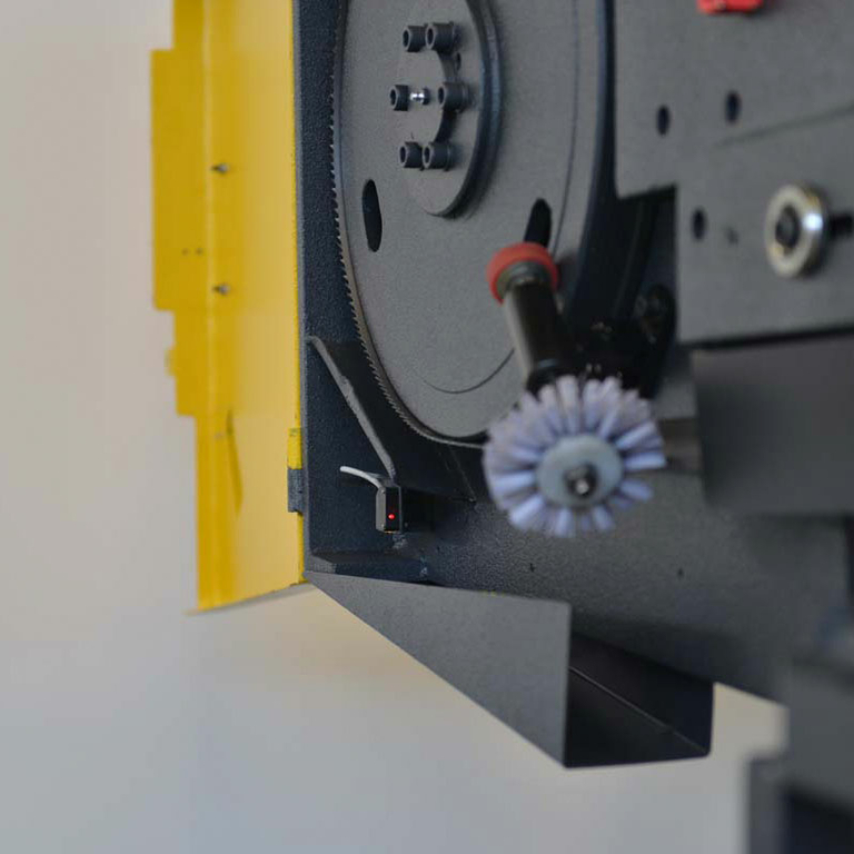 Ленточнопильный станок Beka-Mak BMSO 440