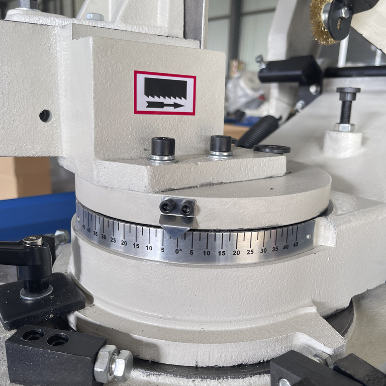 Ленточнопильный станок для резки металла DMM MWS-205 (220v)