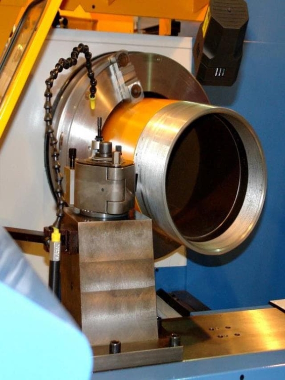 Трубонарезной токарный станок с ЧПУ ZMM Sliven LTC10T.12/3000