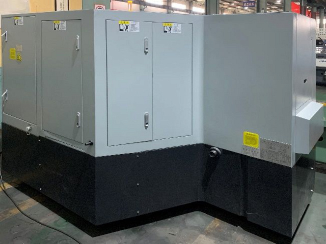 Универсальный круглошлифовальный станок UNIVEQ UGU-2050 CNC