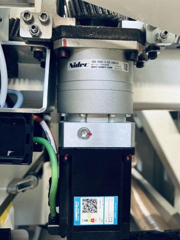 Сверлильно-присадочный центр с ЧПУ Nanxing NСB612