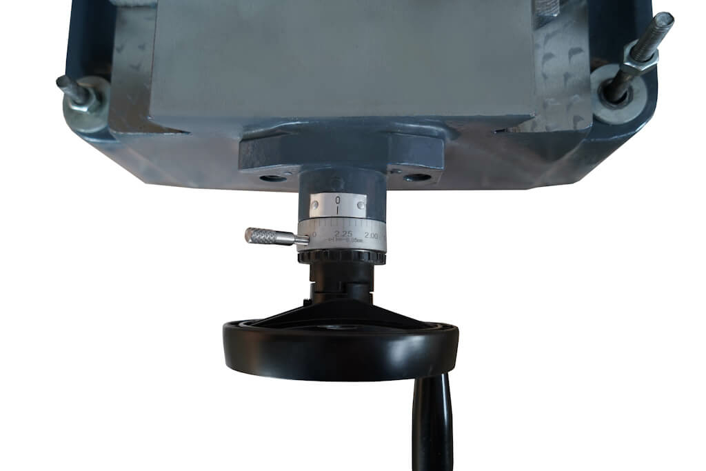 Станок сверлильный с координатным столом Metal Master M32 KC